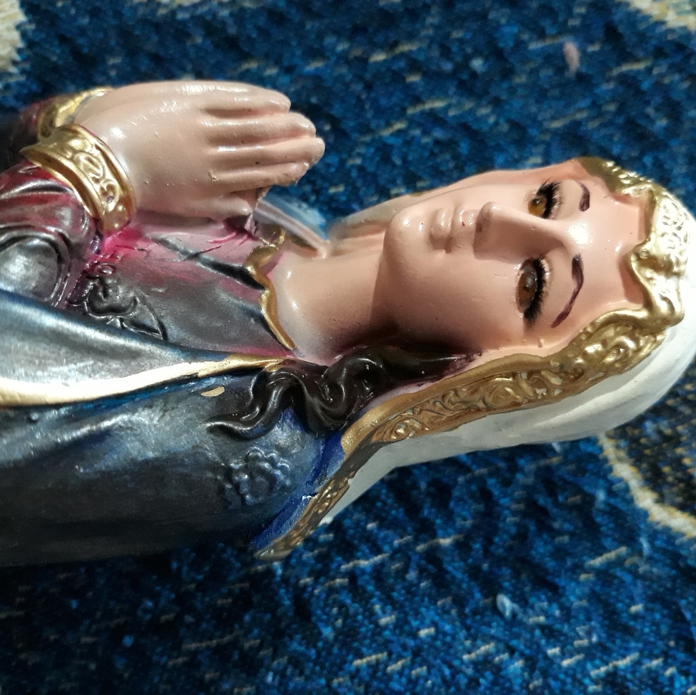 Handmade Nativity Set - Picture 8 of 11